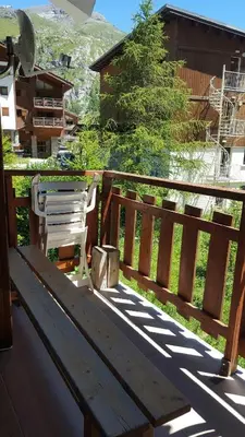 Vue générale sur la montagne ou vue sur la montagne depuis l'appartement