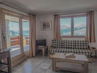 Vue générale sur la montagne ou vue sur la montagne depuis l'appartement