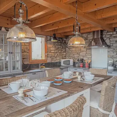 The Hunting Lodge