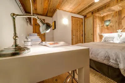 Un ou plusieurs lits dans un hébergement de l'établissement Madame Vacances Le Chalet Denali
