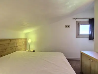 Un ou plusieurs lits dans un hébergement de l'établissement Grand duplex 6/7 personnes proche pistes à Belle Plagne - FR-1-455-181