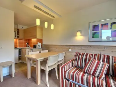 Cuisine ou kitchenette dans l'établissement Studio-cabine à Belle Plagne, proche pistes, pour 4 pers - FR-1-455-198