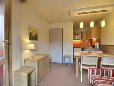 Cuisine ou kitchenette dans l'établissement Studio-cabine à Belle Plagne, proche pistes, pour 4 pers - FR-1-455-198