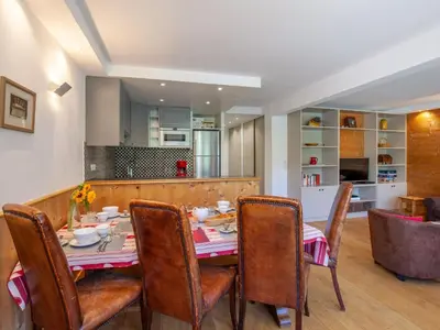 Cuisine ou kitchenette dans l'établissement Apartment Le Shamrock - Le Lac-5 by Interhome