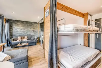 Un ou plusieurs lits dans un hébergement de l'établissement Résidence Pistes - Studio 4 rénové - pied des pistes MAE-4648