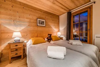 Un ou plusieurs lits dans un hébergement de l'établissement Chalet Breckenridge Sud - Chalet 4 - 129m2 - 6 chambres, 6 salles de bain MAE-4883