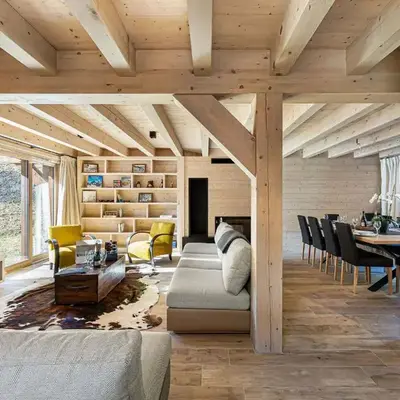 Chalet spacieux près des pistes avec sauna et WiFi