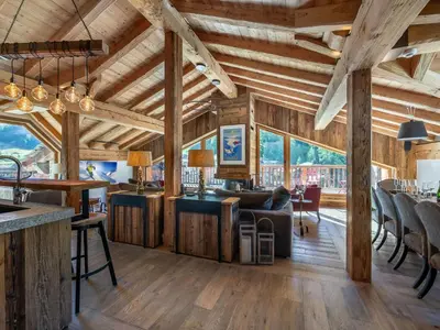 Plan de l'établissement Chalet de luxe familial à Val d'Isère avec spa, proche des pistes et équipements premium - FR-1-567-72