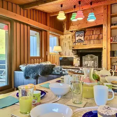 Spacieux T2 cabine avec balcon et accès WIFI à Tignes - FR-1-411-678