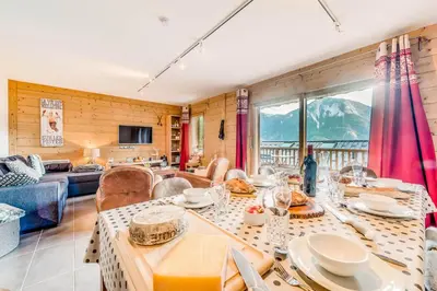 Coin salon dans l'établissement Résidence Les Balcons EtoilÉs - Appartement 4 au pied des pistes MAE-5533