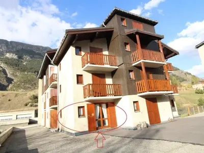 Plan de l'établissement Appartement pour 4 personnes à Val Cenis Lanslevillard, proche remontées mécaniques et commerces - FR-1-508-231