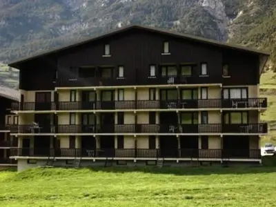Vue générale sur la montagne ou vue sur la montagne depuis l'appartement