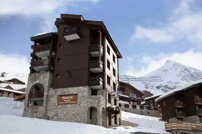 Vue générale sur la montagne ou vue sur la montagne depuis l'appartement