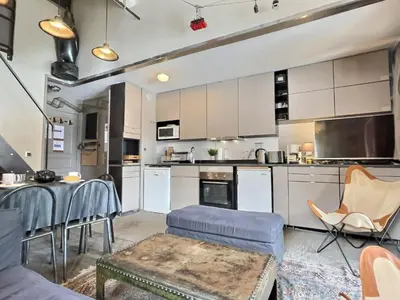 Cuisine ou kitchenette dans l'établissement Duplex 3 pièces pour 6 pers, skis aux pieds à Val d'Isère - FR-1-411-682