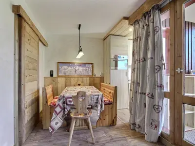 Plan de l'établissement Appartement rénové 4/5 pers au cœur des pistes - FR-1-455-205