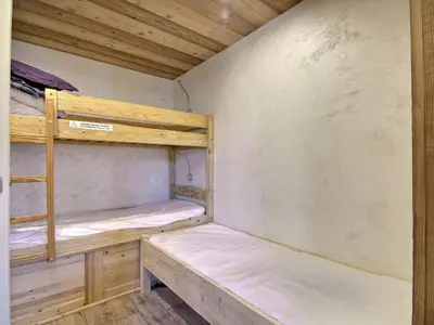 Plan de l'établissement Appartement rénové 4/5 pers au cœur des pistes - FR-1-455-205