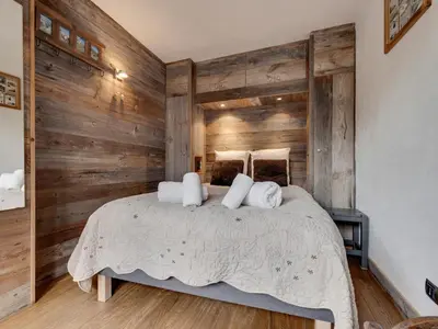 Plan de l'établissement Appartement rénové 1 chambre + alcôve, ski aux pieds, Val Village - FR-1-567-65