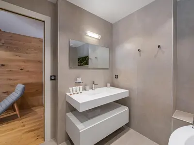 Salle de bains dans l'établissement Appartement contemporain skis aux pieds avec parking au cœur de Courchevel 1650 - FR-1-563-83