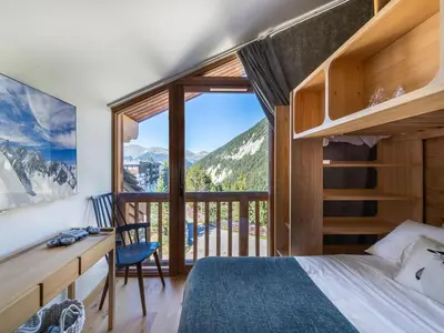 Vue générale sur la montagne ou vue sur la montagne depuis l'appartement