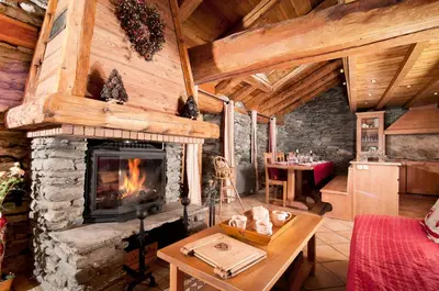Plan de l'établissement Chalet Les Champs Du Pont - REFUGE 7 Pièces 15 pers. Appartement en chalet - 180m² MAE-6668