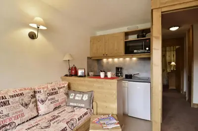Cuisine ou kitchenette dans l'établissement Résidence Onyx - Appartement rénové et tout confort · Accès direct aux pistes · Vue pistes MAE-3458