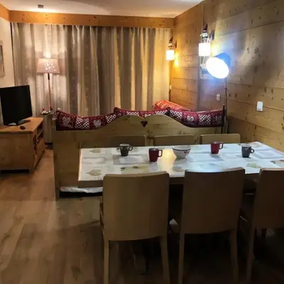 Résidence Nereides - Appartement chaleureux · Accès direct aux pistes · Casier à skis · Vue pistes MAE-3567