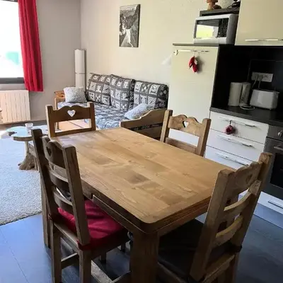 Résidence Callisto - Appartement charmant et tout confort · Accès direct aux pistes · Vue pistes MAE-3572