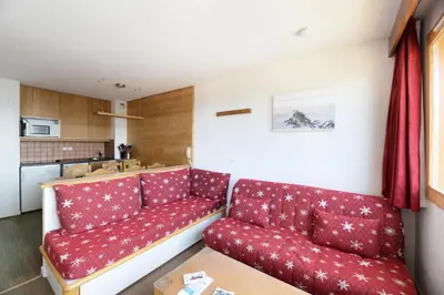 Cuisine ou kitchenette dans l'établissement Résidence Licorne - Appartement tout confort · Skis aux pieds · Vue pistes · Casier à skis MAE-3573