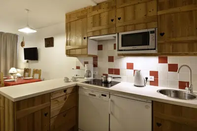 Cuisine ou kitchenette dans l'établissement Résidence Carene - Appartement tout confort · Proche des pistes · Vue pistes MAE-3585
