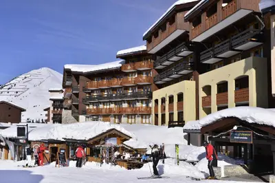 L'établissement Résidence Andromede - Appartement tout confort · Au pied des pistes · Vue pistes MAE-3603 en hiver