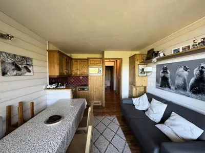 Coin salon dans l'établissement Résidence Phoenix - Appartement tout confort · Proche cœur de station · Vue pistes MAE-3606