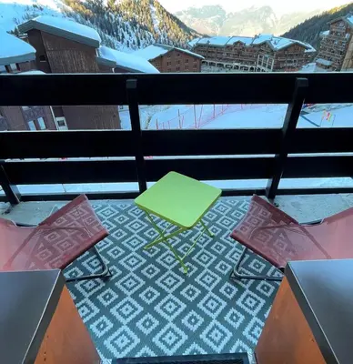 Vue générale sur la montagne ou vue sur la montagne depuis l'appartement