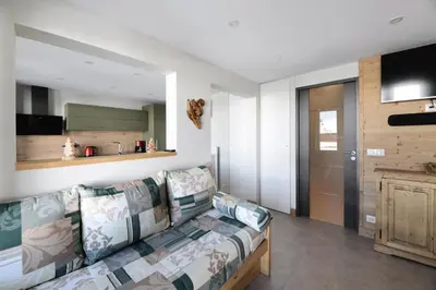 Cuisine ou kitchenette dans l'établissement Résidence Andromede - Magnifique appartement rénové · Accès direct aux pistes · Vue pistes MAE-3636