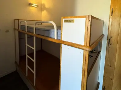 Cuisine ou kitchenette dans l'établissement Résidence Licorne - Appartement confortable · Skis au pieds · Vue pistes · Balcon MAE-3657