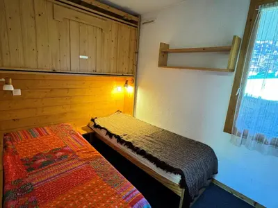 Un ou plusieurs lits dans un hébergement de l'établissement Résidence Turquoise - Appartement agréable · Skis aux pieds · Vue pistes · Balcon MAE-3669