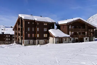 Plan de l'établissement Résidence Amethyste - Appartement confortable · Accès direct aux pistes · Vue pistes · Rez-de-chaussée MAE-3670