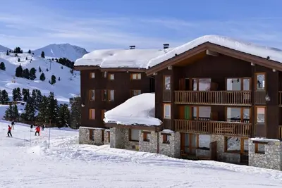 Plan de l'établissement Résidence Amethyste - Appartement confortable · Accès direct aux pistes · Vue pistes · Rez-de-chaussée MAE-3670