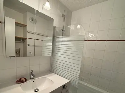 Plan de l'établissement Résidence Amethyste - Appartement confortable · Accès direct aux pistes · Vue pistes · Rez-de-chaussée MAE-3670