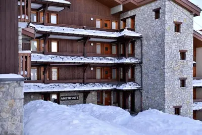 Plan de l'établissement Résidence Amethyste - Appartement confortable · Accès direct aux pistes · Vue pistes · Rez-de-chaussée MAE-3670