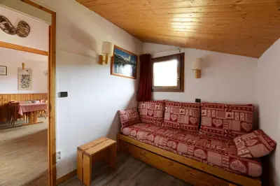 Coin salon dans l'établissement Résidence Aigue-marine - Appartement chaleureux · Accès direct aux pistes · Vue pistes MAE-3678