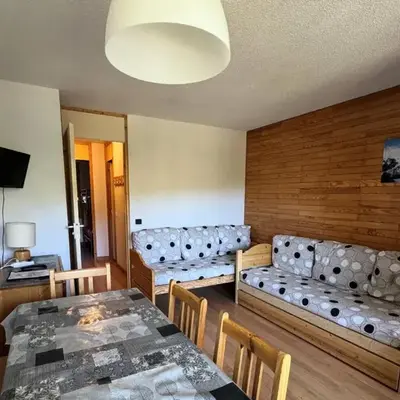 Résidence Turquoise - Appartement fonctionnel · Skis aux pieds · Balcon · Vue pistes MAE-3689