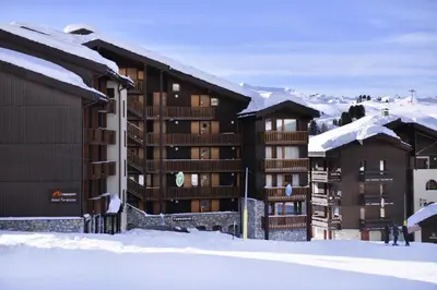 L'établissement Résidence Turquoise - Appartement fonctionnel · Accès direct aux pistes · Rez-de-chaussée MAE-3697 en hiver