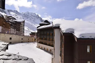 Vue générale sur la montagne ou vue sur la montagne depuis l'appartement