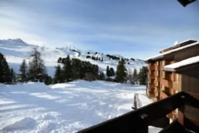 L'établissement Résidence Aigue-marine - Studio sur les pistes entièrement rénové · Accès direct aux pistes · Balcon MAE-3732 en hiver