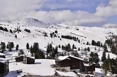 L'établissement Résidence Comete - Appartement fonctionnel · Cœur de station · Balcon vue pistes MAE-3763 en hiver