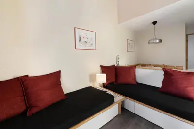 Coin salon dans l'établissement Résidence Callisto - Appartement agréable ·Accès direct aux pistes · Vue Pistes MAE-3772