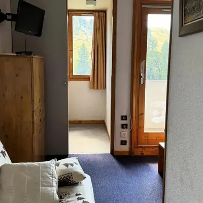 Résidence Onyx - Studio fonctionnel · Accès direct aux pistes ·Vue pistes · Balcon MAE-3777
