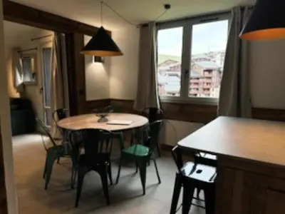 Coin salon dans l'établissement Résidence Aigue-marine - Appartement tout confort · Skis aux pieds · Vue vallée MAE-3794