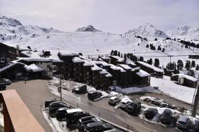 L'établissement Résidence Croix Du Sud - Studio tout confort · Cœur de station · Vue pistes · Balcon MAE-7132 en hiver
