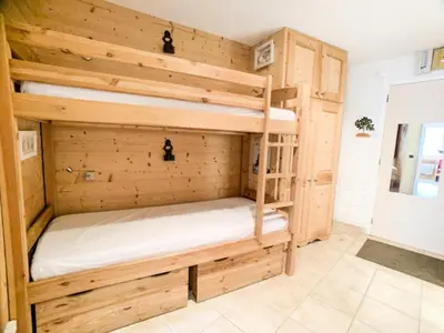 Un ou plusieurs lits dans un hébergement de l'établissement Résidence Tommeuses - Appartement rénové·Pieds des pistes ·Balcon MAE-6688